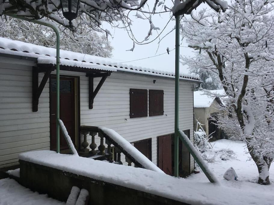 Vila Lerable Pourpre De La Grotte Au Lion Arbon Exteriér fotografie